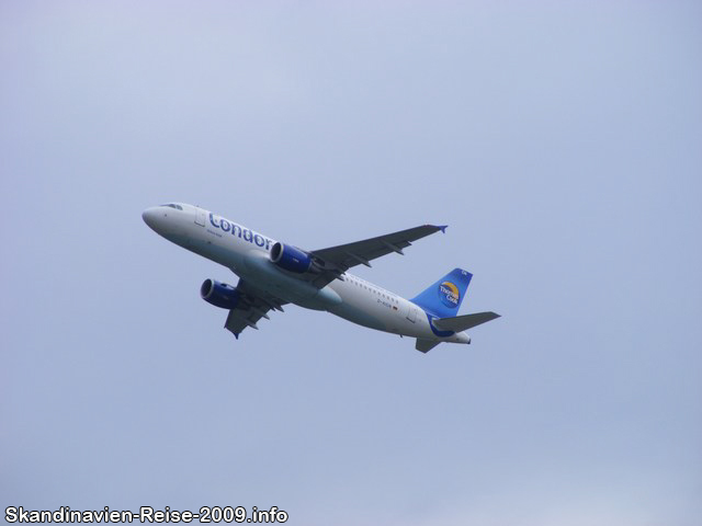 Airbus A320 von Condor - D-AICN