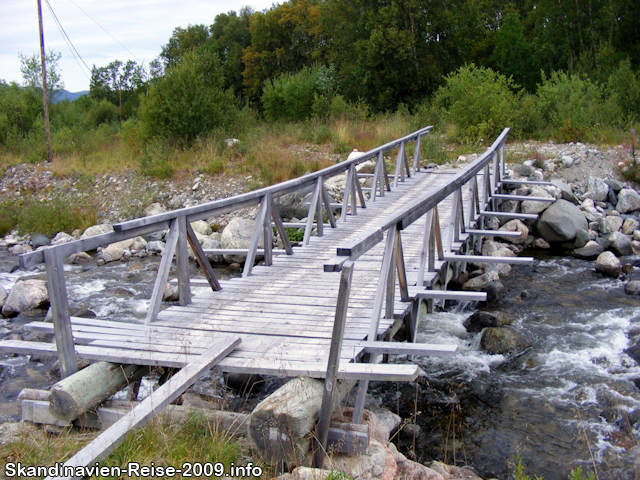 Brücke über einen Bach