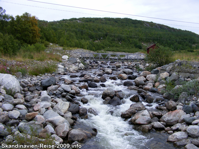 Brücker über einen Bach bei Kirkenes