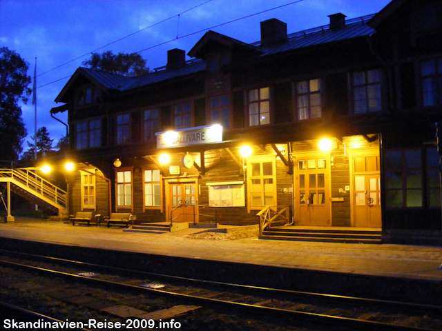 Bahnhof von Gällivare bei Nacht