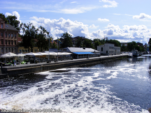 Ufer am Fyrisån-Fluss in Uppsala