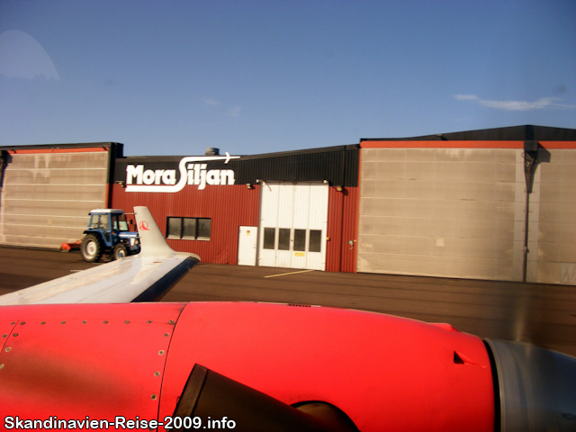 Nach der Landund auf dem Mora-Siljan Flughafen