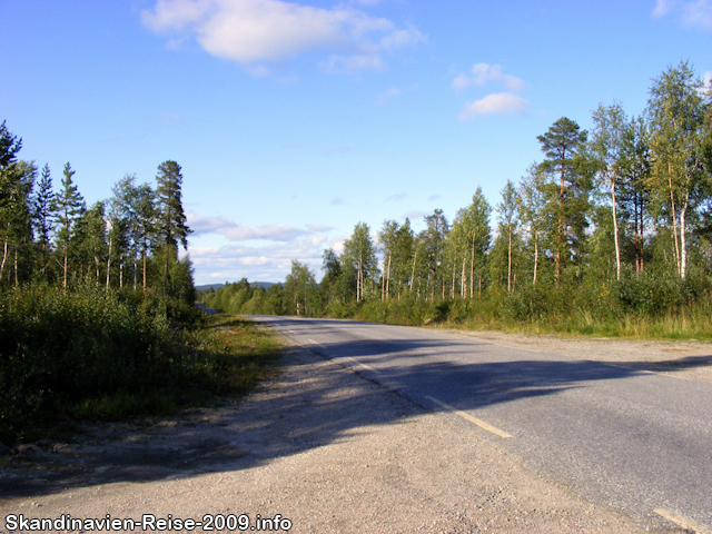 Straße nach Kirkenes