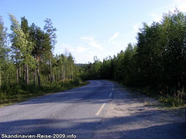 Straße zum 3-Ländersteinhaufen