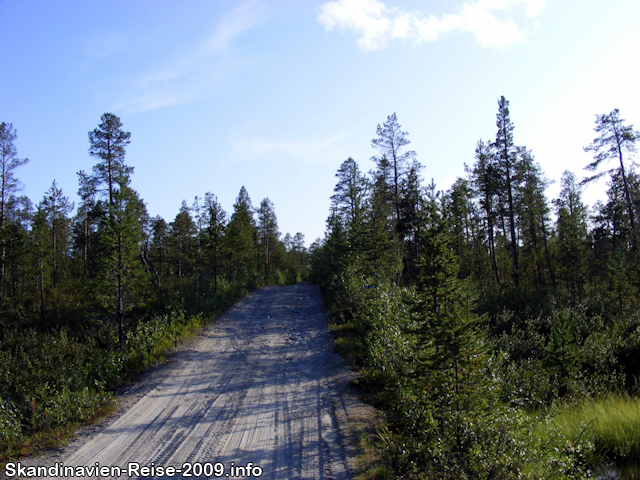 Weg zur Treriksrøysa